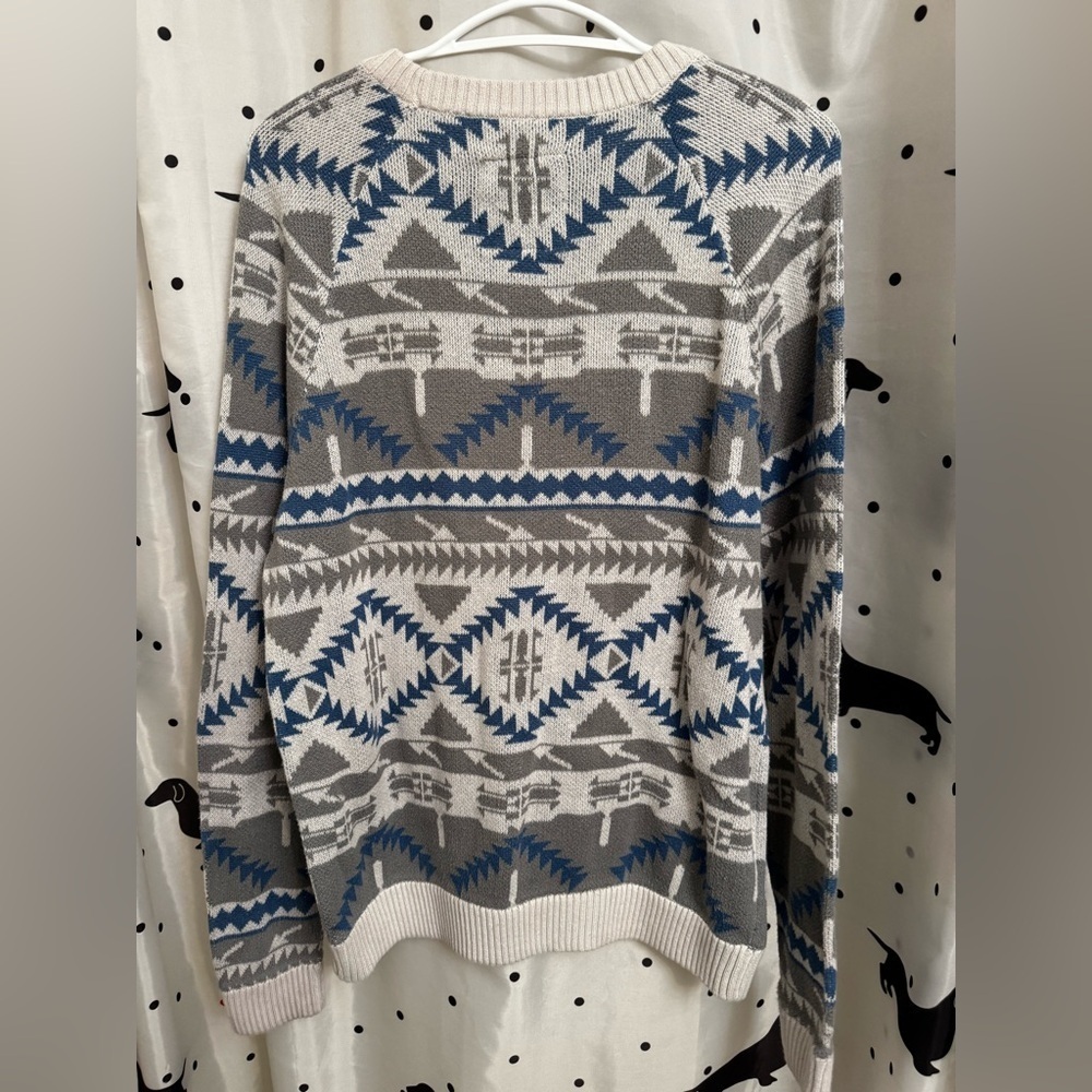 Mossimo sweater - Picture 2 of 3